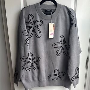 Grey Crew Neck Comfy Sweater with Floral Design
